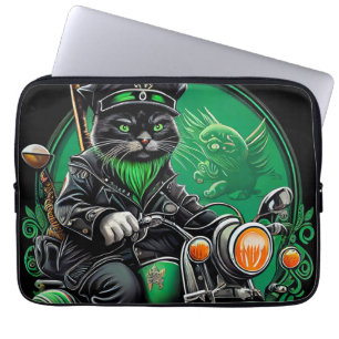 Schwarze Katze fährt Fahrrad am St. Patrick's Day Laptopschutzhülle