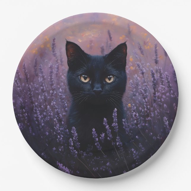 Schwarze Katze in einer Lavenderfelddarstellung Pappteller (Vorderseite)