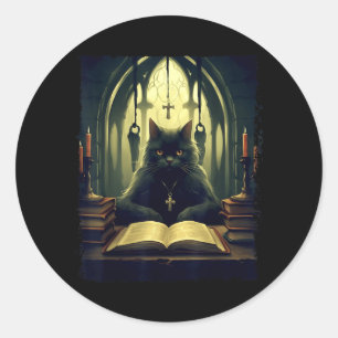 Schwarze Katze liest Buch in der Kirche Gothic Hal Runder Aufkleber