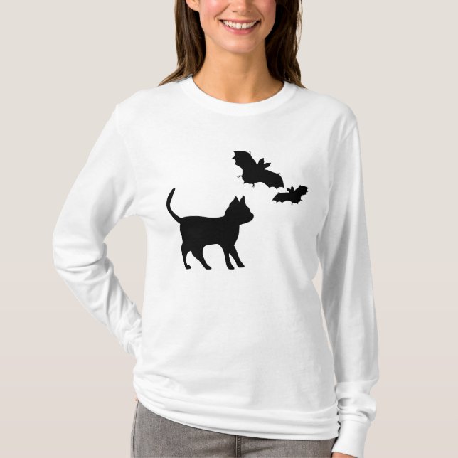 Schwarze Katze mit Bat T-Shirt (Vorderseite)