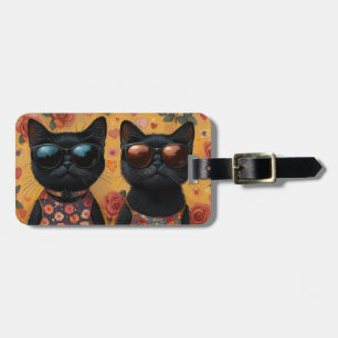 Schwarze Katze mit Herzrosen zum Valentinstag  Gepäckanhänger