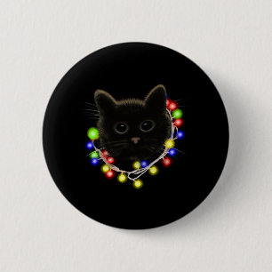 Schwarze Katze mit Weihnachtsbeleuchtung Button