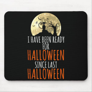 Schwarze Katze toter Baum bereit für Halloween  Mousepad