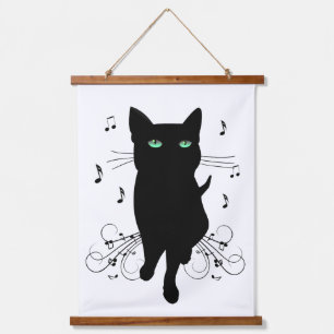 Schwarze Katze umgeben von flüsternden Noten der M Wandteppich Mit Holzrahmen