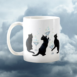 Schwarze Katzen mit Cocktails Tasse