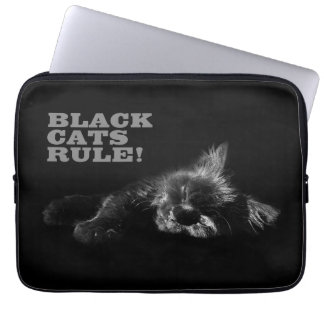 Schwarze Katzen regieren - Schlaftrunkenheit Hallo Laptopschutzhülle
