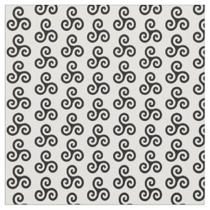 Schwarze keltische dreifache Spirale Triskele auf  Stoff