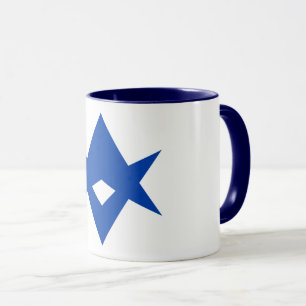 Schwarze Kombitasse mit der Flagge von Toyota City Tasse
