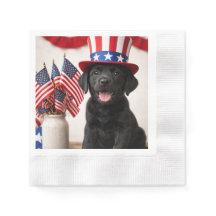 Schwarze Labrador-Welpen-patriotische Papiertücher