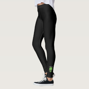 Schwarze Leggings - Kleine Alien feuern sie am Knö