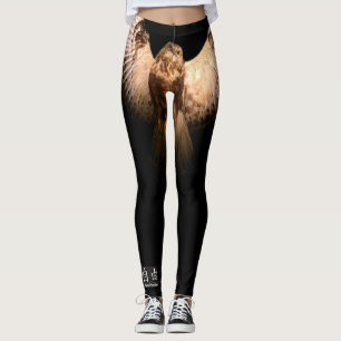 SCHWARZE LEGGINGS MIT EIGENEM FLUG