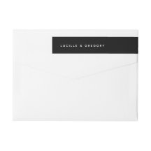Schwarze minimalistische Vornamen umschließen Adre