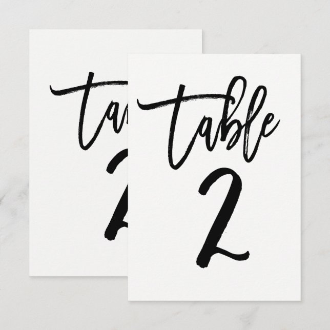 Schwarze moderne Schrift-Tabellennummer 2 im Trend Einladung (Vorne/Hinten)