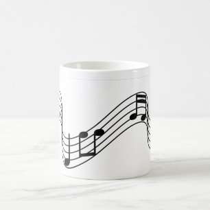Schwarze Musiknotizen auf einer Skala Kaffeetasse