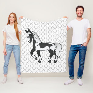 Schwarze Pinto-Trabpferd-Cartoon-Illustration Fleecedecke