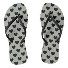 Schwarze Polka Herzen auf Pussywillow Gray Flip Flops