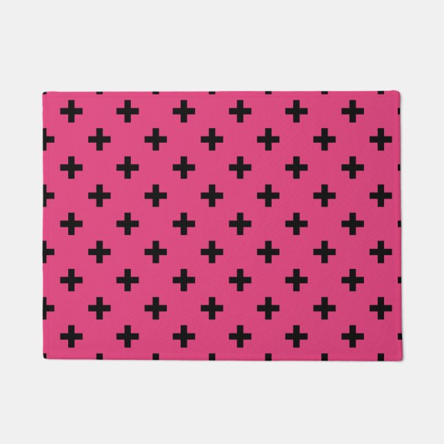 Schwarze Polka-Kreuze auf Fuchsia Fußmatte (Vorderseite)