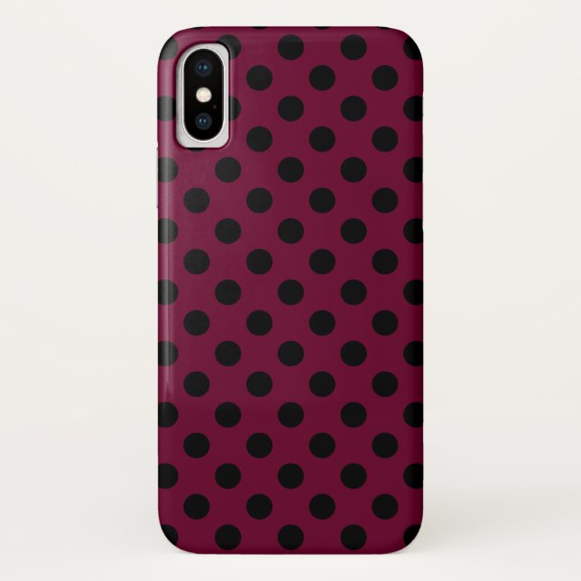Schwarze Polka-Punkte auf Bordeaux Case-Mate iPhone Hülle (Rückseite)