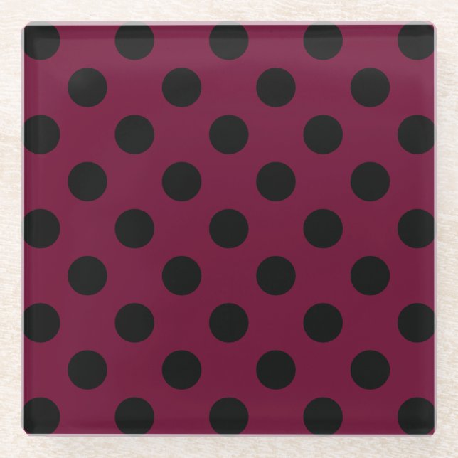 Schwarze Polka-Punkte auf Bordeaux Glasuntersetzer (Vorderseite)