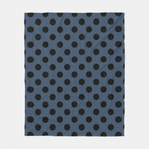 Schwarze Polka-Punkte auf grau-blau Fleecedecke