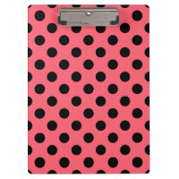 Schwarze Polka Punkte auf Korallen