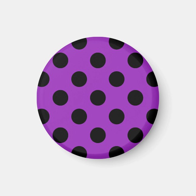 Schwarze Polka Punkte auf lila Magnet (Vorne)