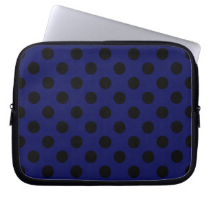 Schwarze Polka Punkte auf marineblau Laptopschutzhülle