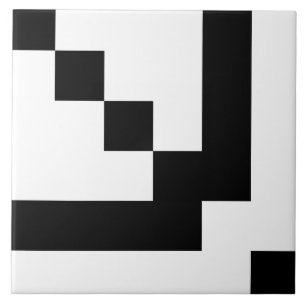 Schwarze Quadrate auf Weiß Fliese