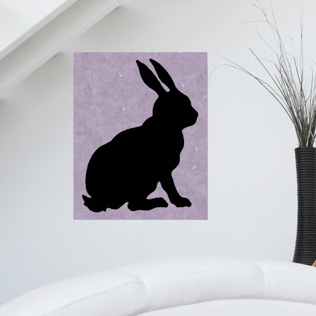 Schwarze Rabbit Silhouette Lila Ohren Poster (Sitting black silhouette rabbit tall ears on marbled purple artwork poster.)