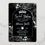 Schwarze Rose Bläserschwarz Silber Sweet 16 Geburt Folieneinladung<br><div class="desc">Dieses luxuriöse Sweet 16 Birthday reale Folie Einladung einfach und schnell personalisieren. Klicken Sie einfach auf die Schaltfläche Bearbeiten mit Entwurfswerkzeugen, um den Text zu bearbeiten, Schriftart und Schriftart zu ändern. Mit wunderschönen schwarzen Rose und einem dunkelschwarzen Hintergrund mit eleganten silbernen Akzenten. Matching-Elemente im Speicher verfügbar. c) Somerset Fine Paperie....</div>