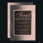 Schwarze Rose Gold Glitzer eleganter Sweet 16 Einladung<br><div class="desc">Moderne,  hübsche schicke und elegante Imitate Rose Gold Glitzer Dusche Ober schwarzer Glitzer Sweet 16 Geburtstagsfeier Einladung mit Rose Gold Ober Muster mit und eleganten Goldrahmen Perfekt für eine Prinzessin 16 . Geburtstag.</div>