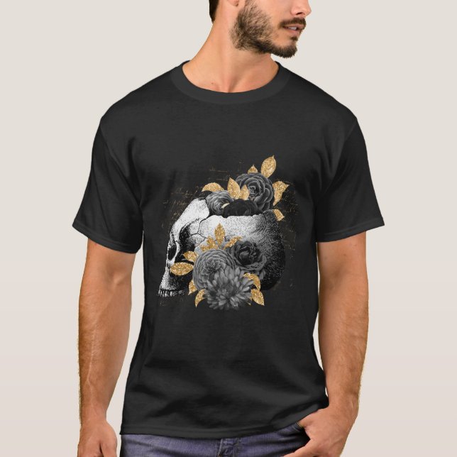 Schwarze Rose mit Schädel auf schwarz-gotisch T-Shirt (Vorderseite)