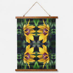 Schwarze Rudbeckie Blütenentfaltung Abstract Wandteppich Mit Holzrahmen