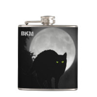 Schwarze Schälkatze beim Monsun