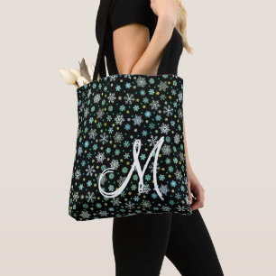 Schwarze Schneeflocken in verschiedenen Formen Mod