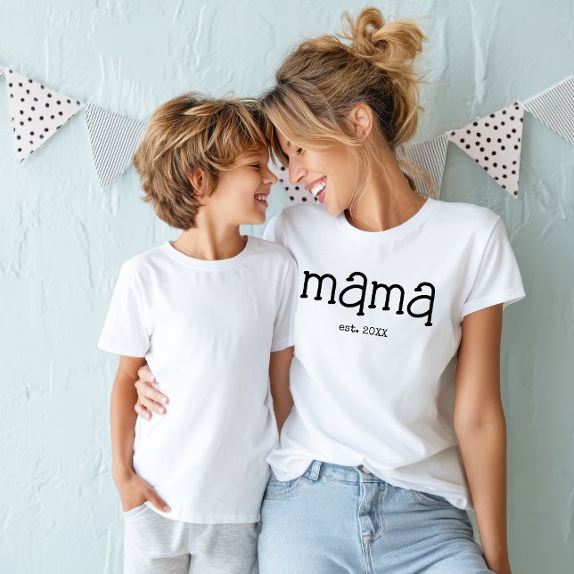 Schwarze Schrift etabliert Mama T-Shirt (Von Creator hochgeladen)