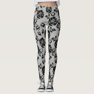 Schwarze Spitze mit Rosen auf weißen Leggings