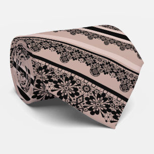 Schwarze Spitzen, offene Arbeiten, brauner Hinterg Krawatte