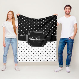 Schwarze u. weiße Punkte Fleecedecke