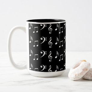 Schwarze und weiße Musiknoten Zweifarbige Tasse