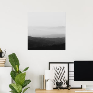 Schwarze und weiße neblige Horizontlinien Poster