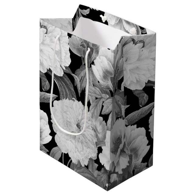 Schwarze und weiße Peonfarben Wasserfarben Mittlere Geschenktüte (Vorderseite Schrägansicht)