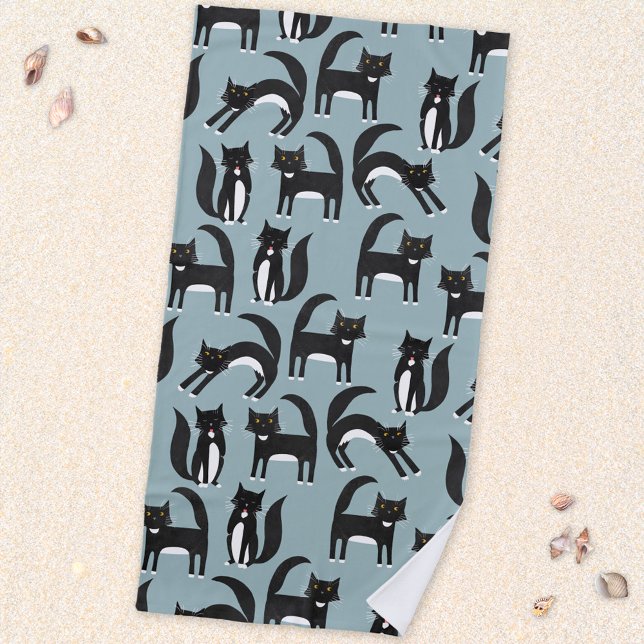 Schwarze und weiße Tuxedo Katzen Strandtuch (Black and white tuxedo cat beach towel)