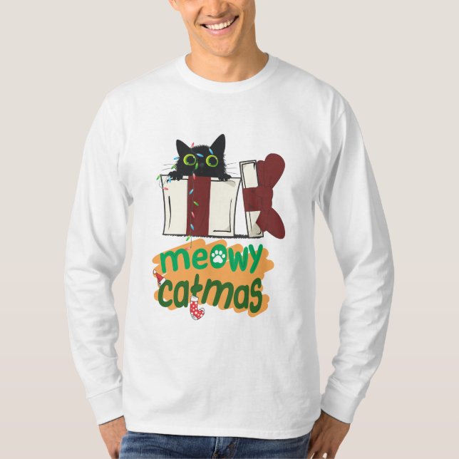 Schwarze Weihnachtskatze in Weihnachtsbaumleuchten T-Shirt (Vorderseite)