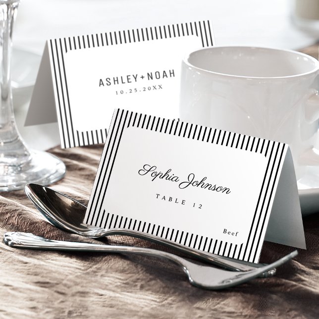 Schwarze & Weiße Eleganz Klassische Klappbare Plat Tischnummer (Black & White Elegance Classy Foldable Place Card)