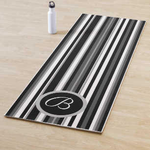 Schwarze Yoga-Matte mit Streifen und Monogramm Yogamatte