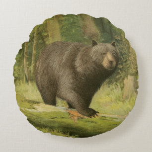 Schwarzer Bär, der auf einen Baum-Stamm tritt Rundes Kissen