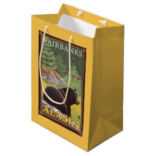 Schwarzer Bär im Wald - Fairbanks, Alaska Mittlere Geschenktüte
