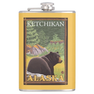 Schwarzer Bär im Wald - Ketchikan, Alaska Flachmann