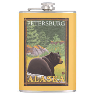 Schwarzer Bär im Wald - Petersburg, Alaska Flachmann